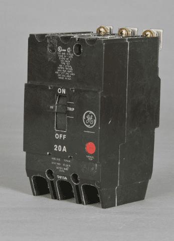 BREAKER TEY 3 X 15A 480V GE
